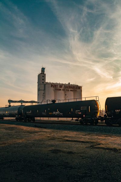 Isolationist stances on labor, trade and education should be expected to have negative consequences for American River College student’s prosperity. (Photo courtesy of Alex Bello/Unsplash)