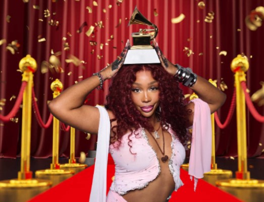 SZA poses in celebration of her fifth grammy award win. 
(Photo illustration by Janelle Germain)
